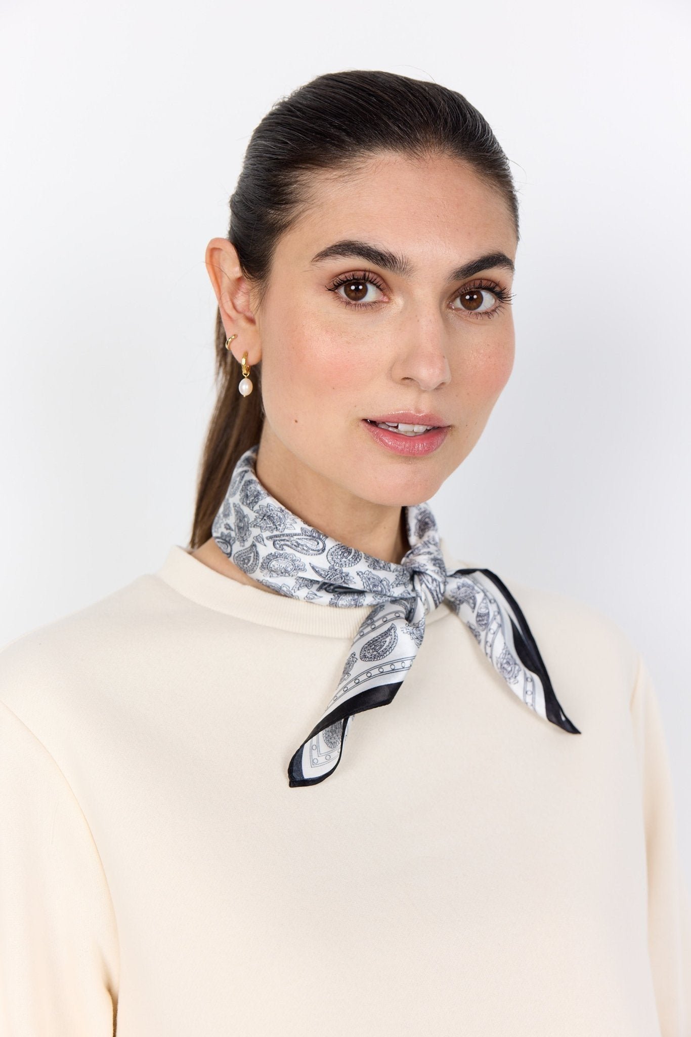 soya-conceptsoya-concept-bello-1-scarfaccessoriesblue-water-clothing-3905605.jpg
